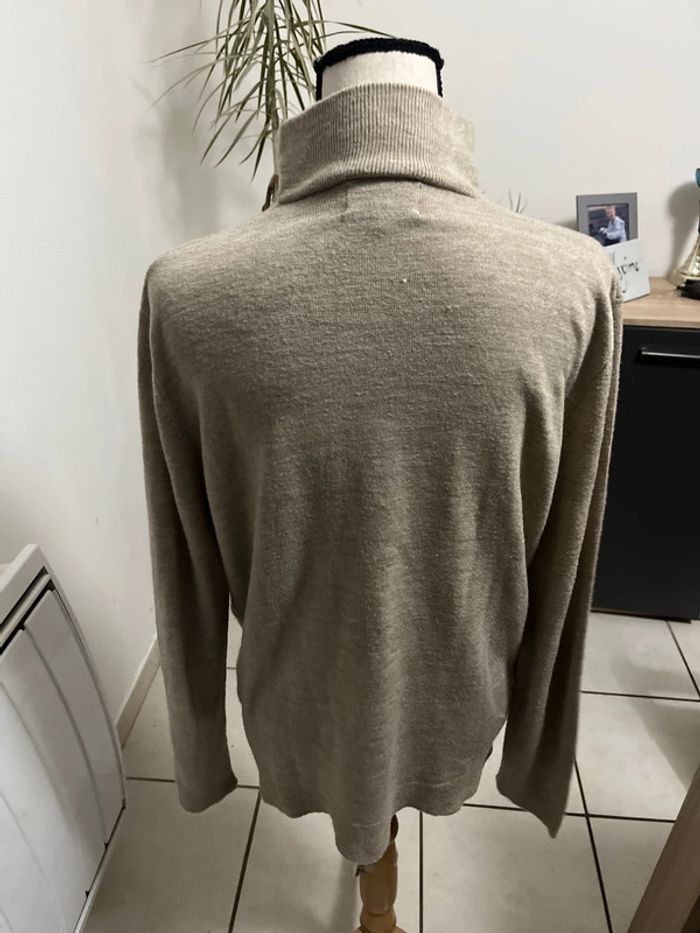 Pull statuts - photo numéro 2