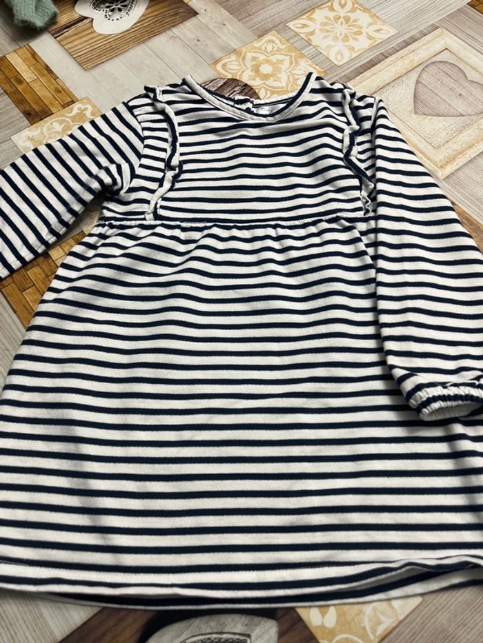 Robe rayée 36 mois - photo numéro 2