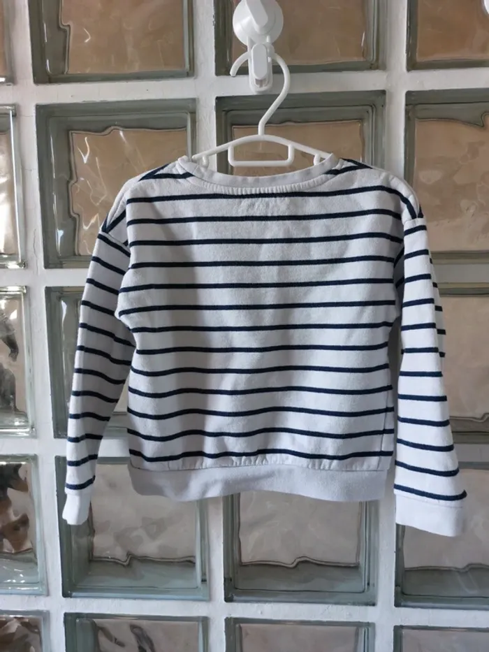 Pull rayé Kiabi 6 ans - photo numéro 2