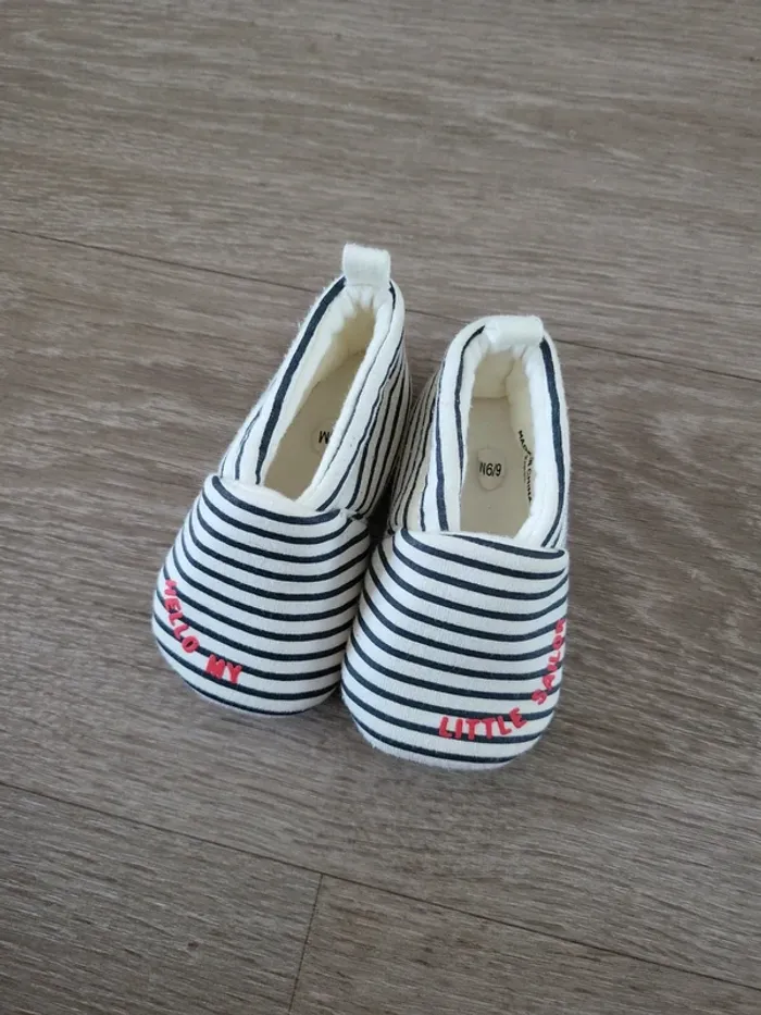 Chaussures souple bébé 6/9mois