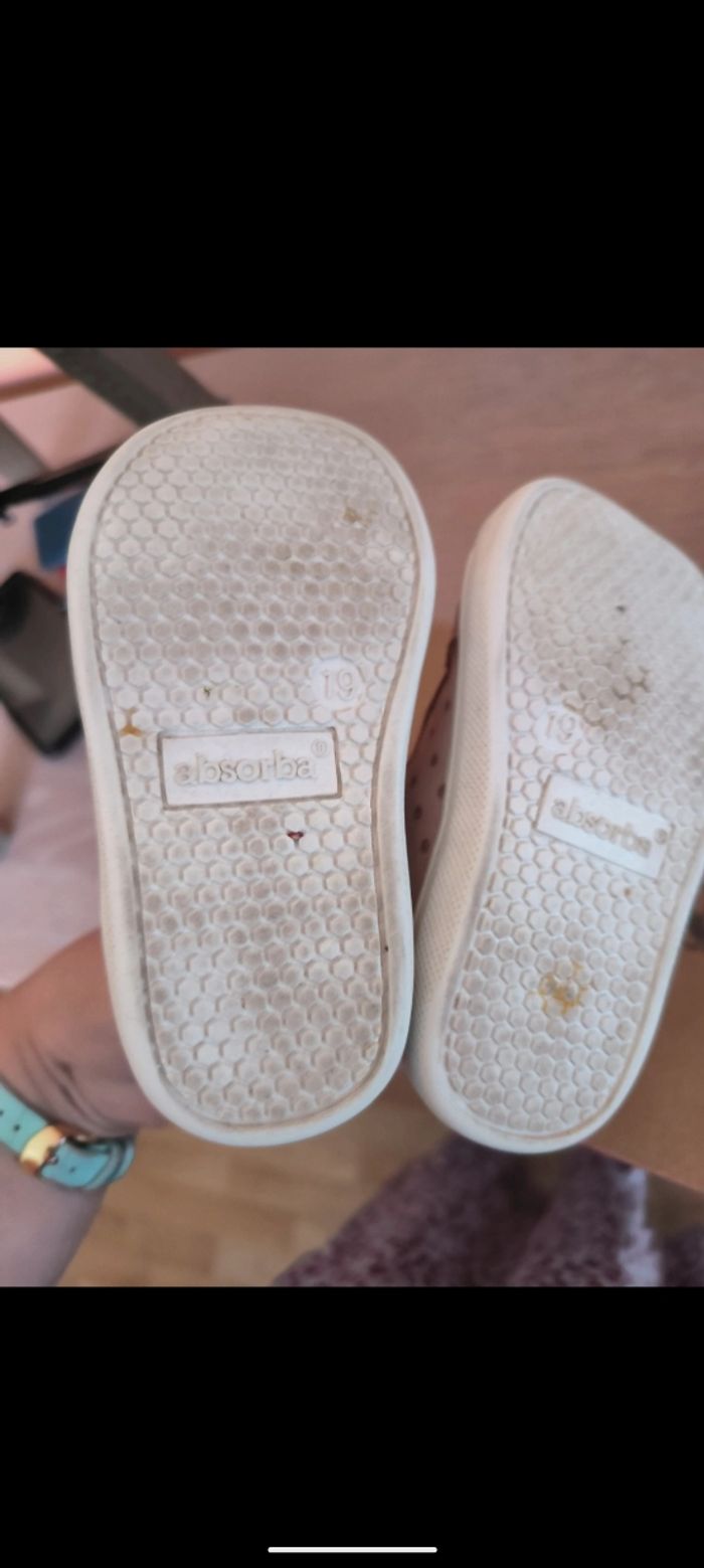 Chaussures  Chaussea  taille 19 - photo numéro 3