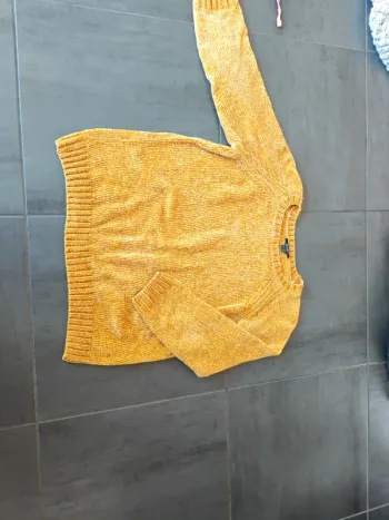 Pull 42 44 esmara