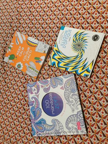 Lot de livres de coloriage marabout