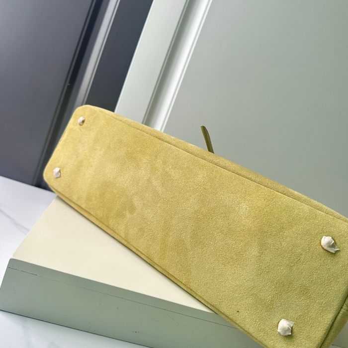 Miumiu Aventure Nappa  5BG31 - photo numéro 6