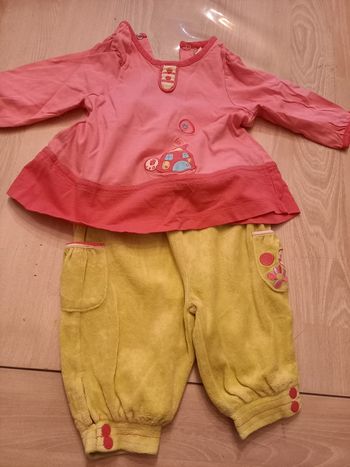 Ensemble haut et pantalon 6 mois
