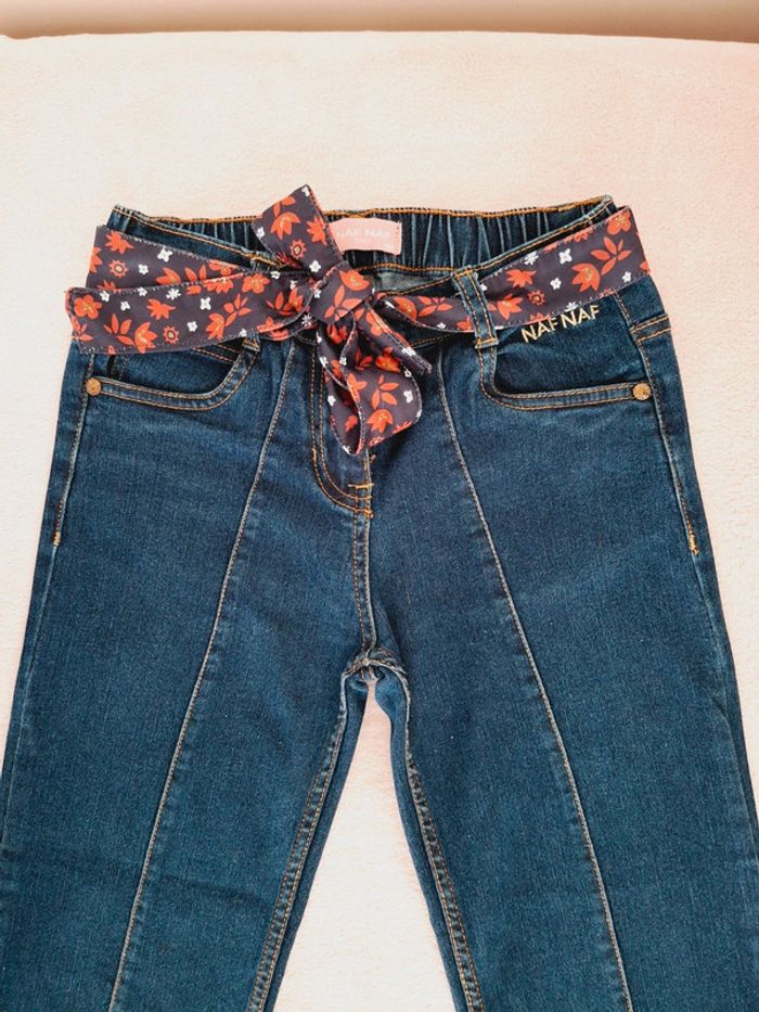 Ensemble Naf Naf 10 ans : jean coupe droite avec ceinture et t-shirt manches courtes bordeaux - photo numéro 4