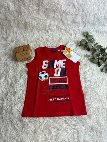Débardeur rouge Chicco taille 4 ans