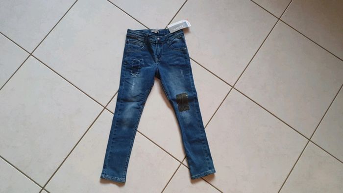 Jean garçon 8 ans Neuf ELO