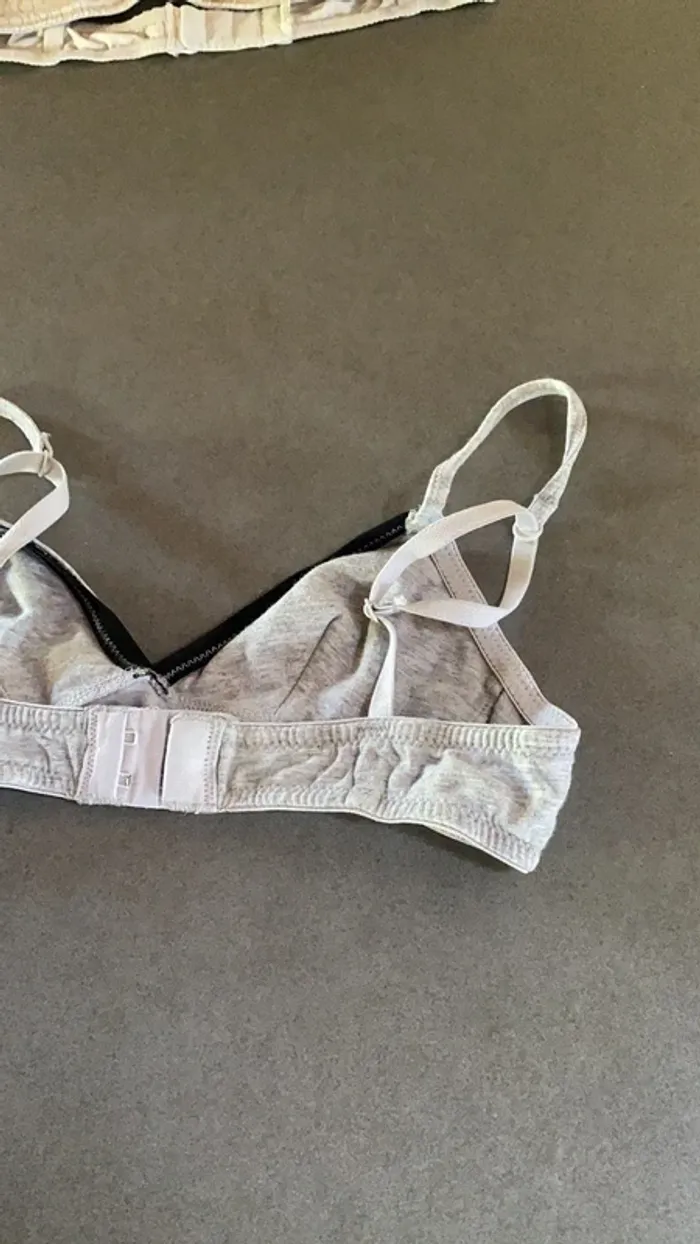 Soutien-gorge  80 À - photo numéro 3