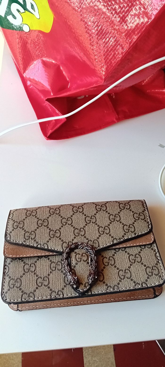 Mini sac gucci GG neuf - photo numéro 2