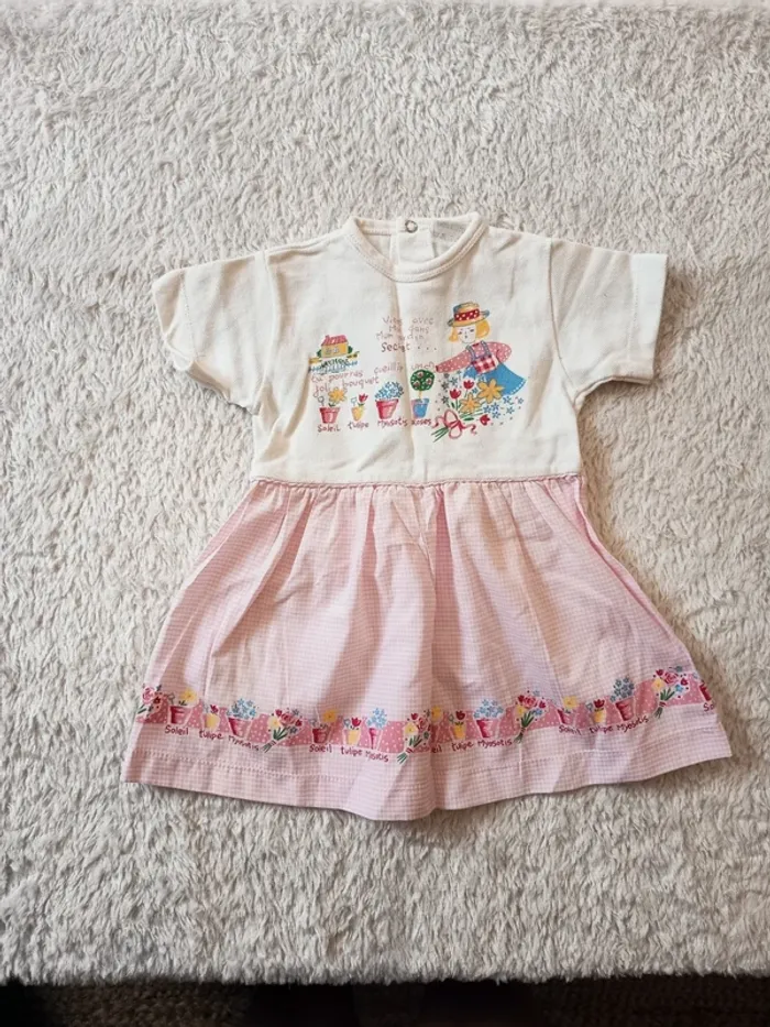 Robe légère en 12M