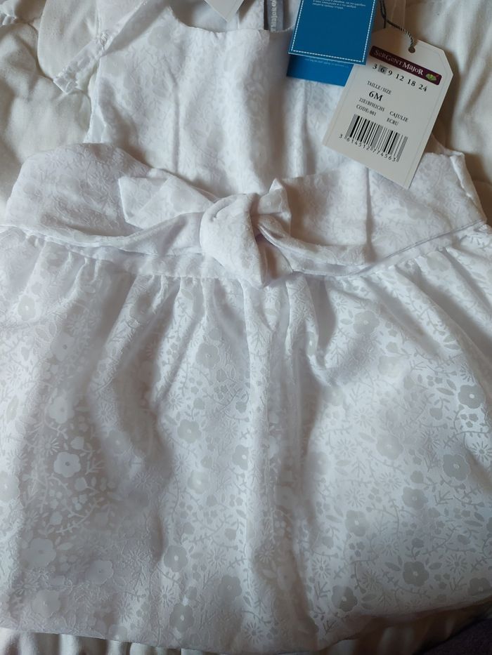 Ensemble fille 6 mois - photo numéro 3