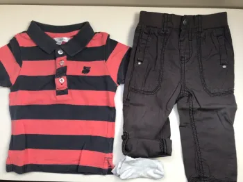 Lot pantalon + tee-shirt + chaussettes