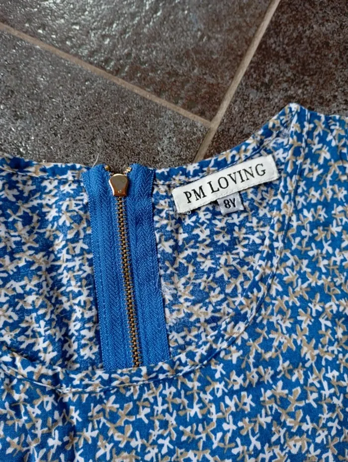 Robe 👗 légère 8 ans - photo numéro 3