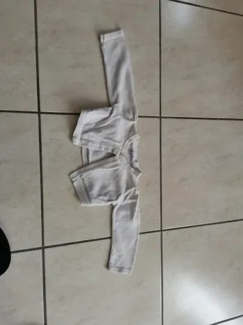 Gilet court bébé fille
