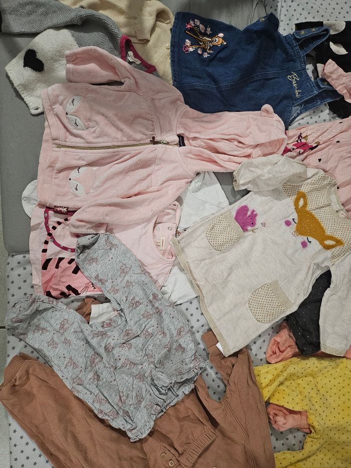 Lots vêtements fille 9 mois - photo numéro 3