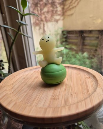 Little Smiski Balance