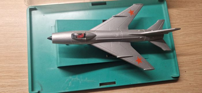 Miniature SUKHOI - photo numéro 3