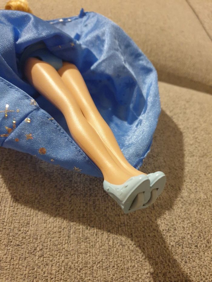 Barbie tourne robe - photo numéro 9