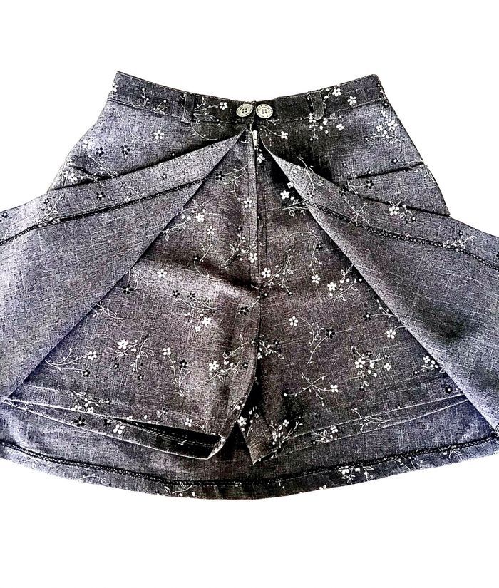 Jupe short taille 12 ans - photo numéro 2