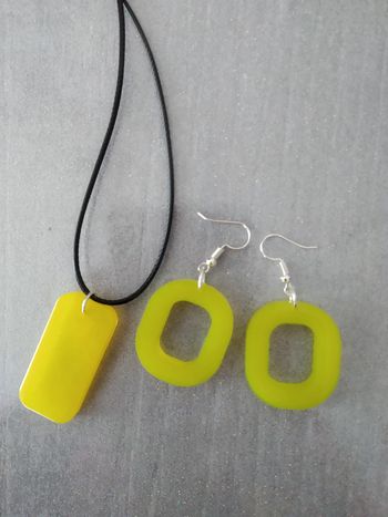 Boucles d'oreille +pendentif