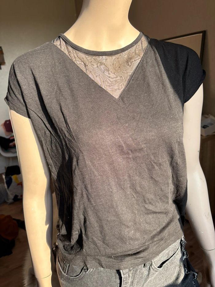T shirt noir - photo numéro 2