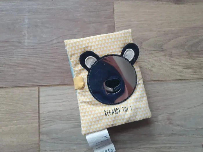 Livre tissu "une journée au zoo" maison du monde - photo numéro 2