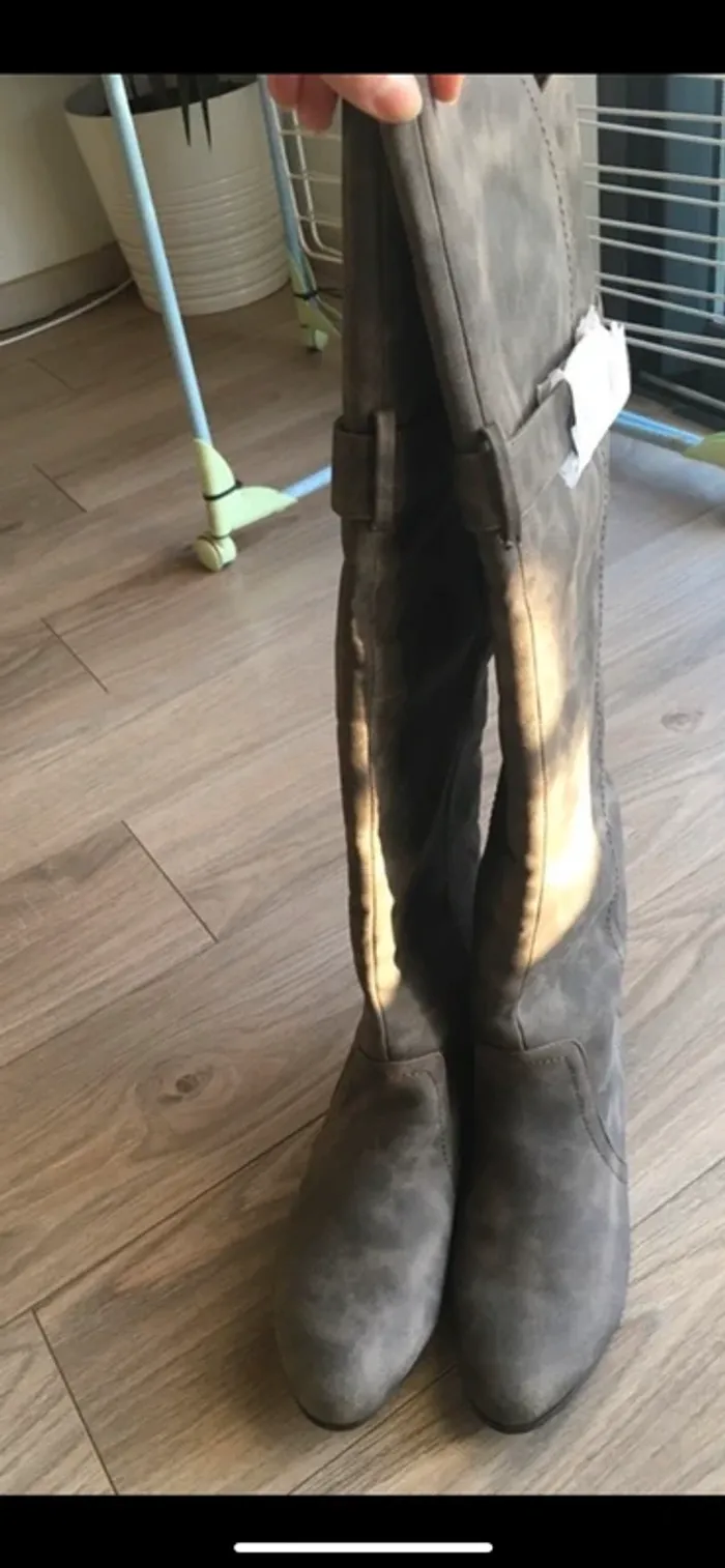 superbe paire de botte neuve 38 JustFab - photo numéro 2