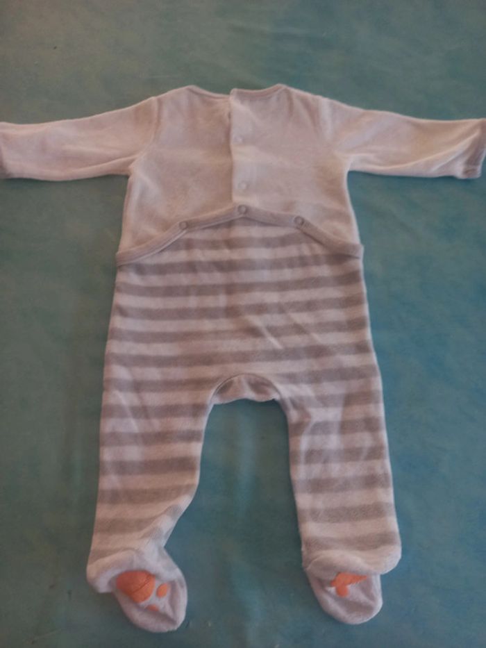 Pyjama zèbre - photo numéro 5