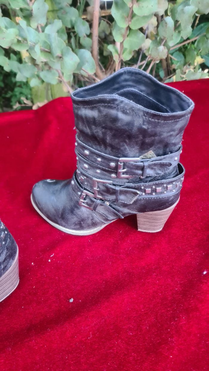 Bottine Noir sangle boucle T 37 - photo numéro 4