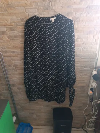 Robe noire fleurettes H&M 42
