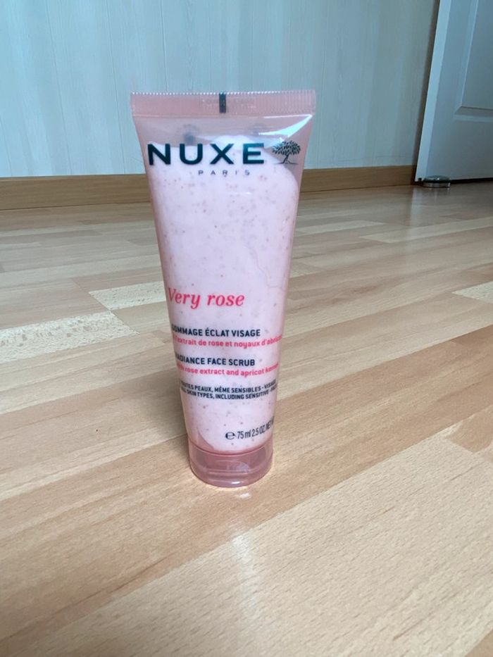 Gommage éclat visage nuxe 75 ml