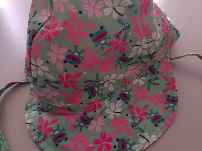 Chapeau anti-UV avec visière et protection à l'arrière pour bébé fille - photo numéro 7