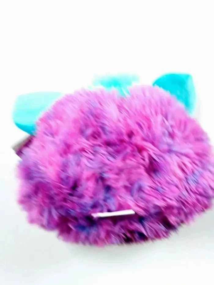 Peluche Furby neuve 30cm - photo numéro 2