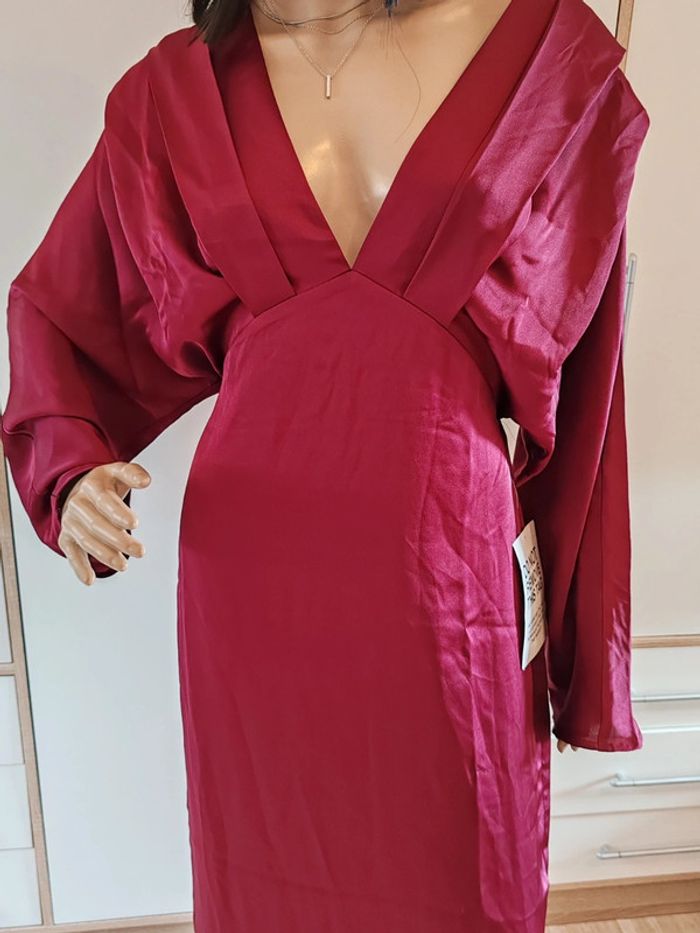 Robe de soirée satinée - photo numéro 4