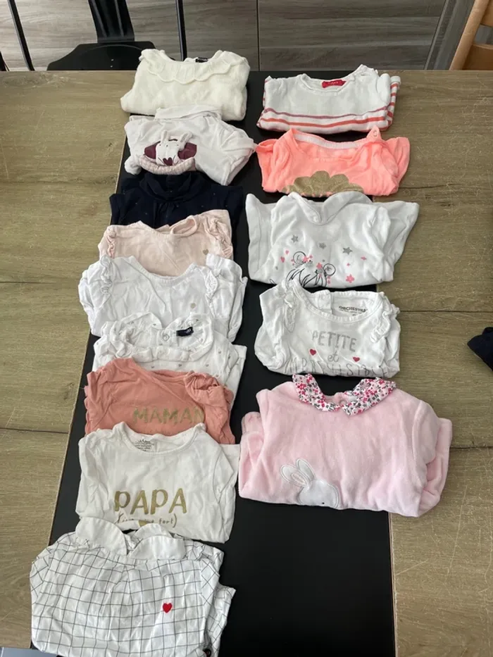 Lot de 14 pulls / sous pull bébé fille 3 mois