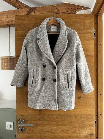 Manteau gris avec laine