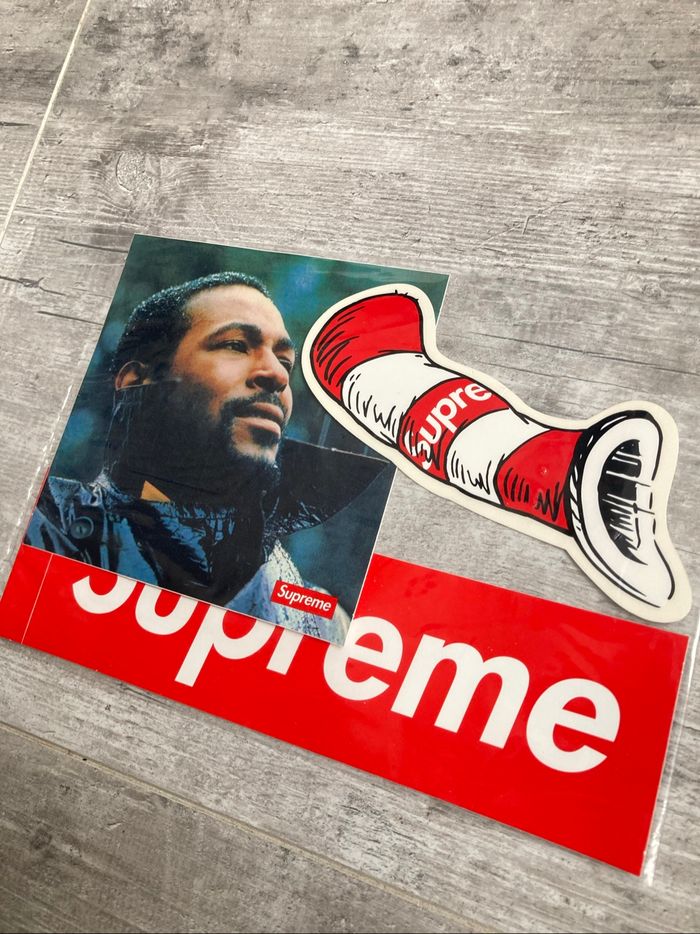 Stickers Supreme - photo numéro 2