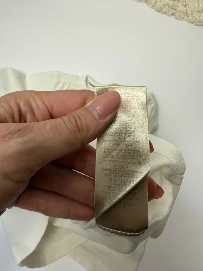 T-shirt longues manches Burberry bébé unisexe blanc taille 3 mois super état - photo numéro 5