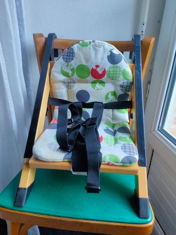 Rehausseur de chaise stokke HandySitt 