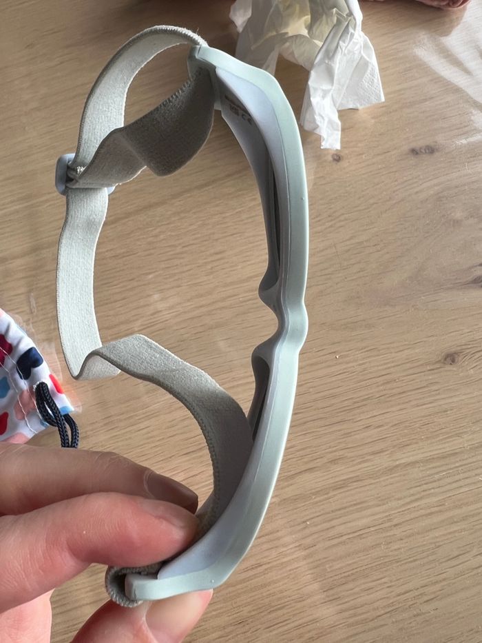 Lunettes de soleil bébé 0-9 mois Beaba bleu ciel - photo numéro 6