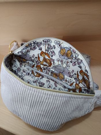 Sac banane en velours côtelé 