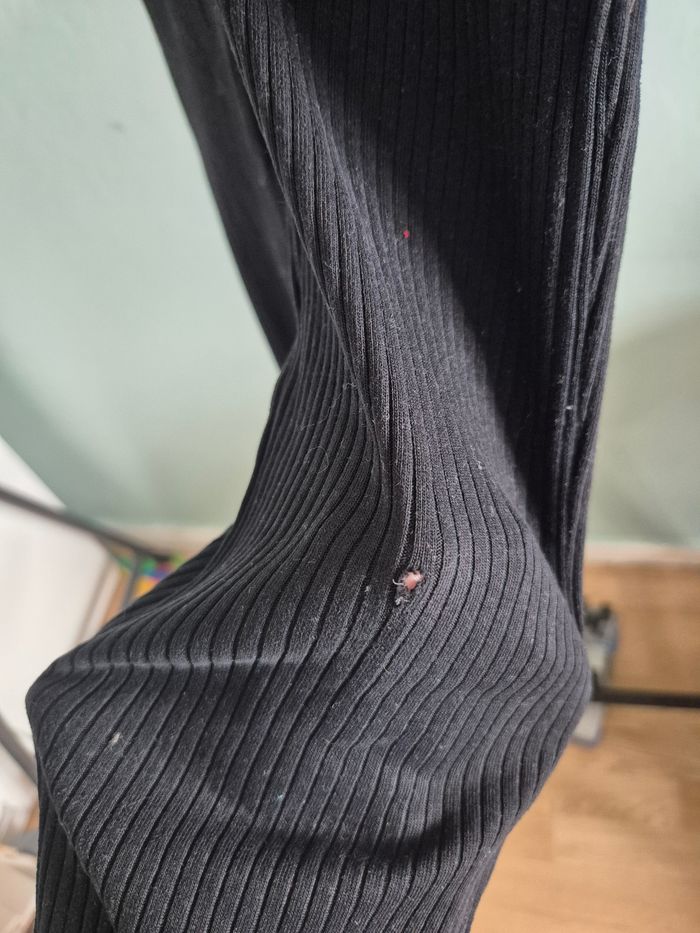 Pantalon noir - photo numéro 2