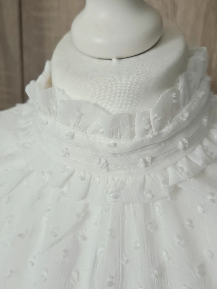 Jolie blouse voile et plumetis manches courtes taille 42 - photo numéro 3