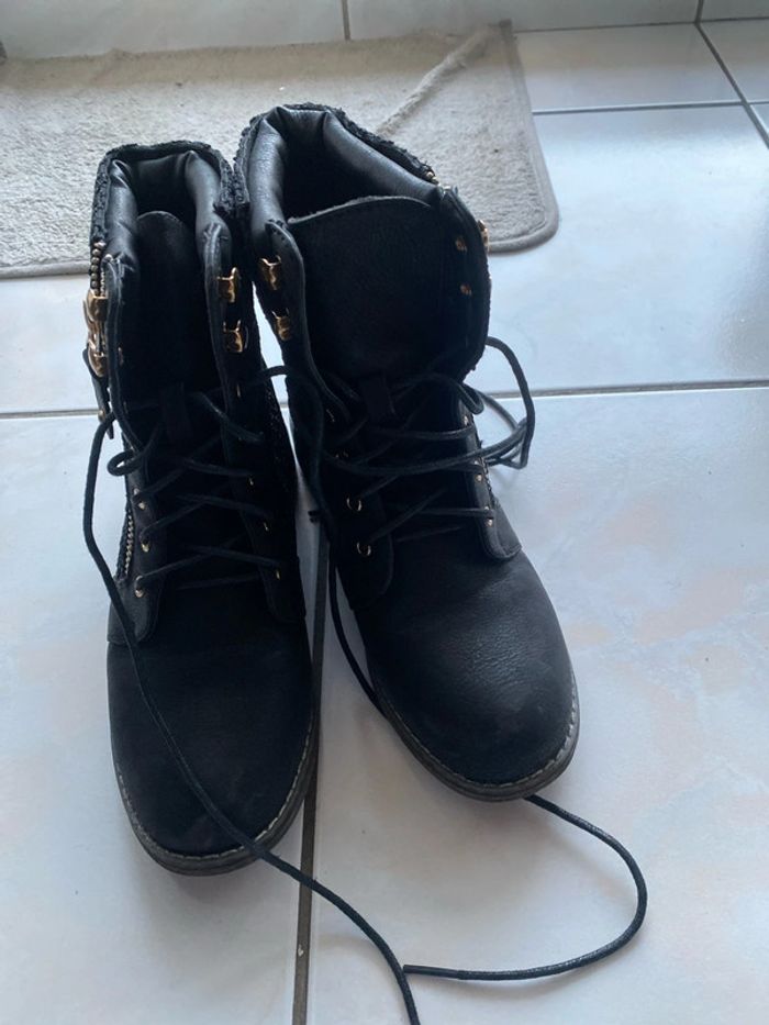 Bottines noires, taille - photo numéro 4