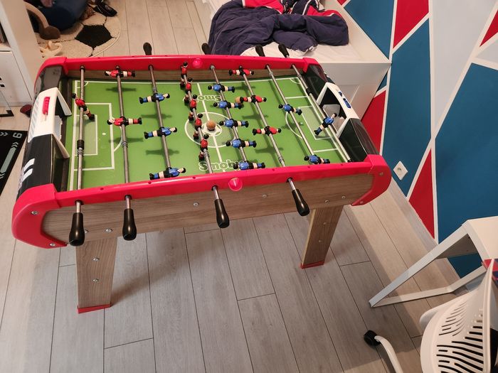 BABY FOOT - CHAMPIONS ET 2 BALLES LIEGE - photo numéro 3