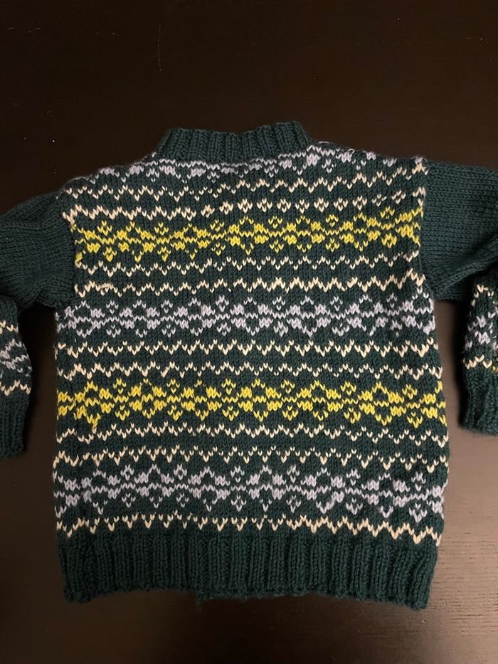 Gilet de Noël tricoté main - photo numéro 2