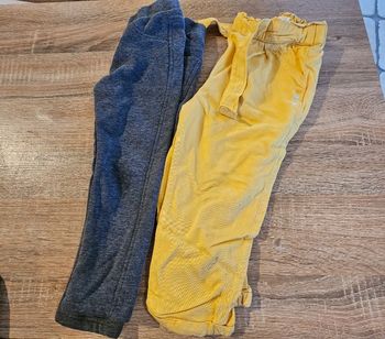 Lot pantalon 2 ans