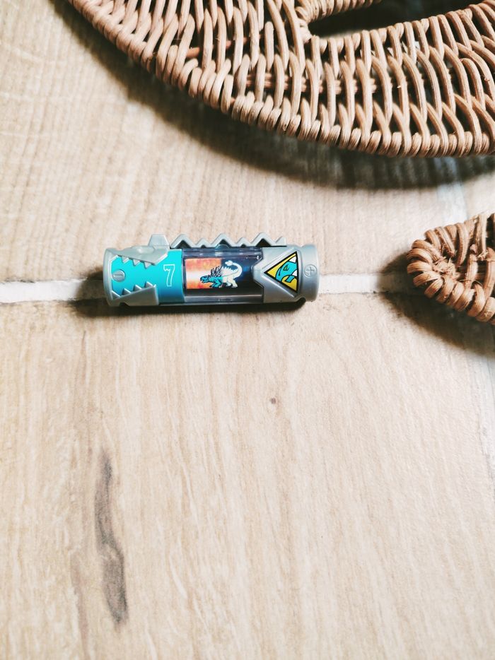 🦕 Power rangers dino charge - Energem-dino chargeur n° 7 bleu turquoise Ankylsaure - photo numéro 4