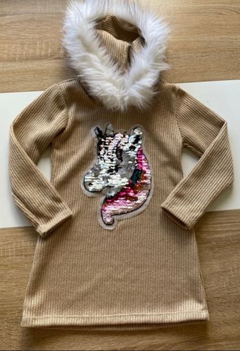 Robe à capuche